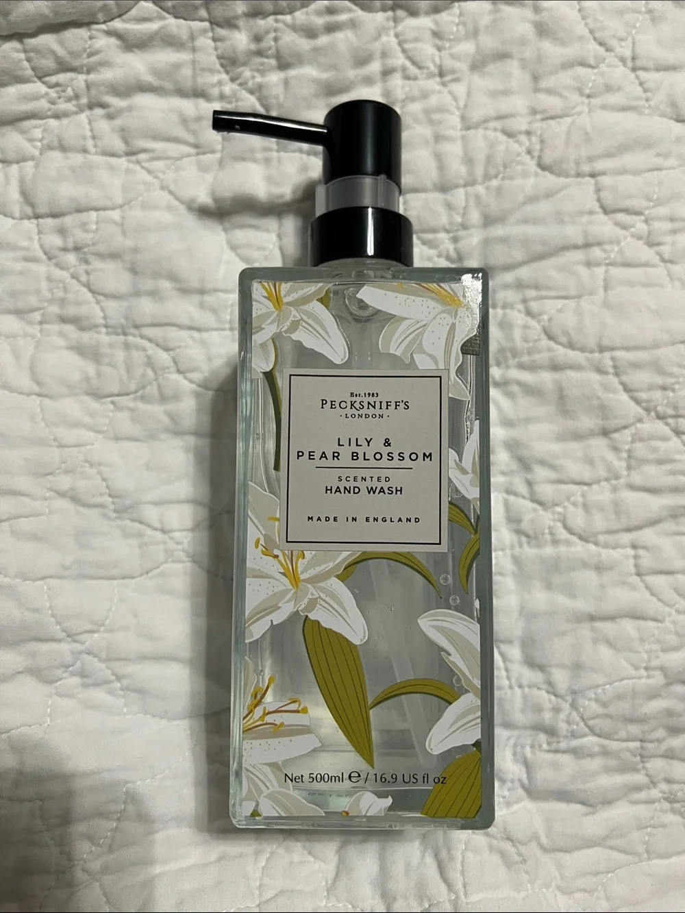 Pecksniff’s hand wash Lily & Pear Blossom